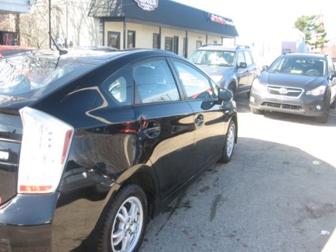 Used 2010 Toyota Prius image 4