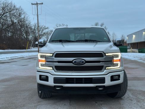 Used 2018 Ford F150 4x4 SuperCrew image 2