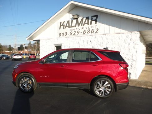 Used 2024 Chevrolet Equinox LT image 5