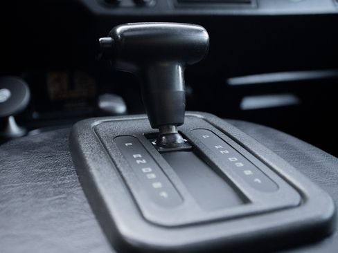 Used 1997 Land Rover Defender 90 image 19