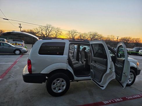 Used 2008 Dodge Durango SXT image 33