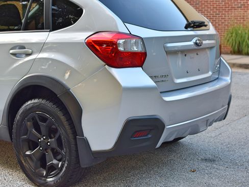 Used 2014 Subaru XV Crosstrek 2.0i Premium image 17
