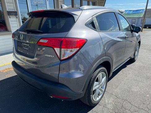 Used 2019 Honda HR-V EX image 6