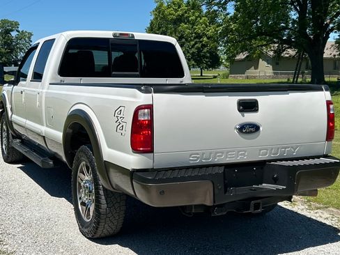 Used 2016 Ford F250 4x4 Crew Cab Super Duty image 5