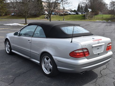 Used 2001 Mercedes-Benz CLK 430 image 7