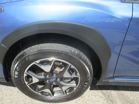 Used 2019 Subaru Crosstrek 2.0i Premium AWD/4WD image 14