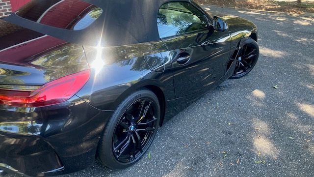 Used 2019 BMW Z4 sDrive30i RWD image 4