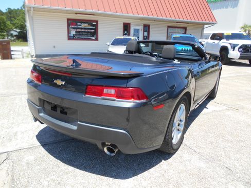 Used 2015 Chevrolet Camaro LT Convertible RWD image 5