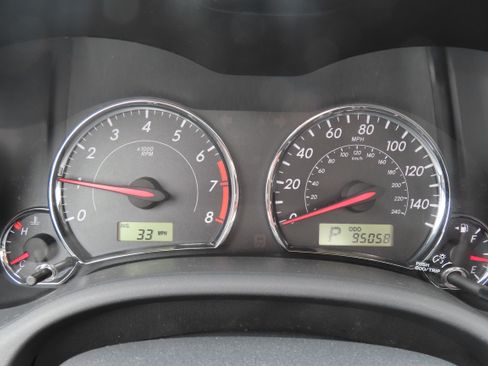 Used 2013 Toyota Corolla S FWD Sedan 1.8L 4-Cyl image 18