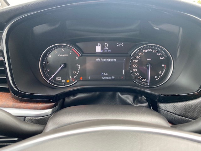 Used 2024 Cadillac XT5 AWD Sport image 9