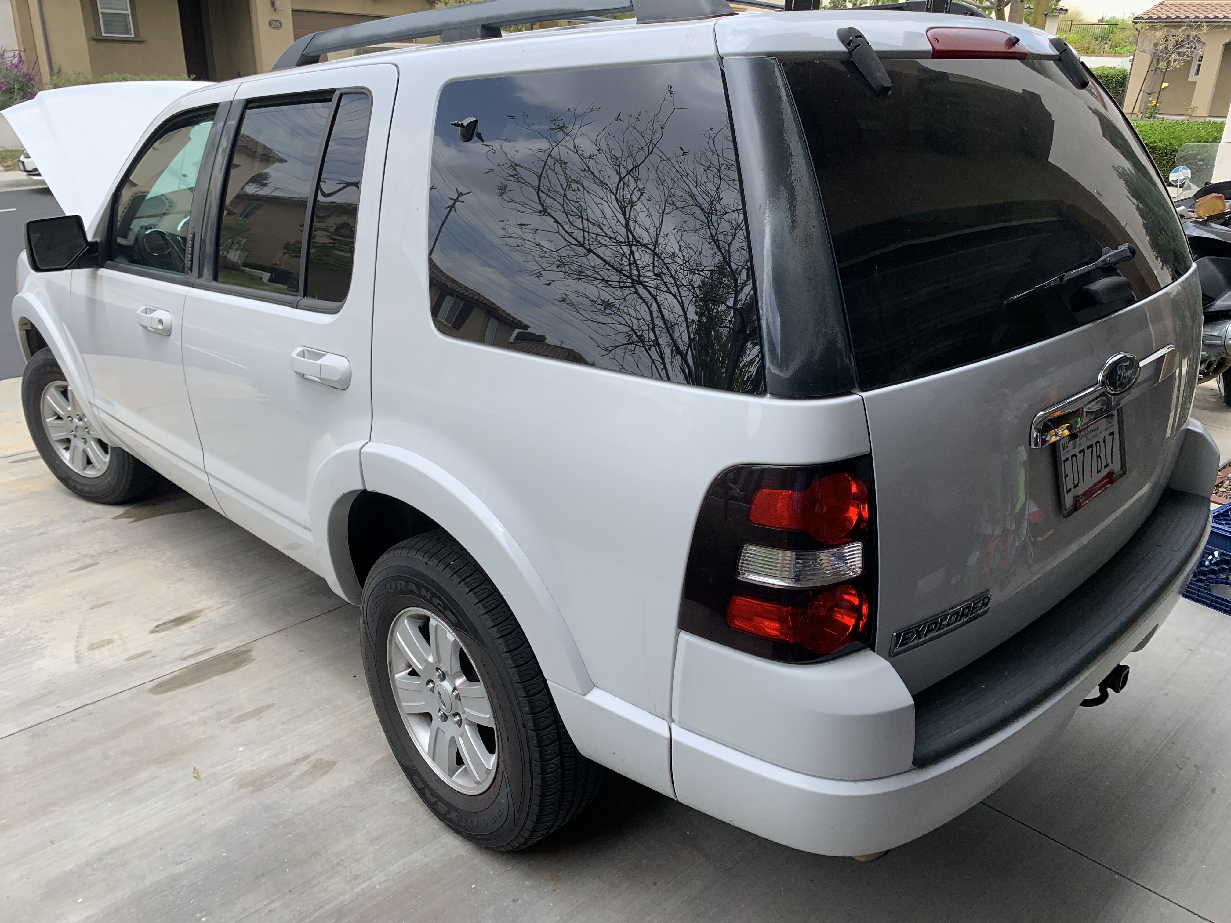 Used 2009 Ford Explorer 2WD XLT image 4