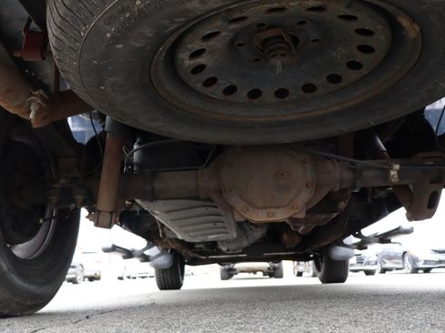 Used 2011 Chevrolet Silverado 1500 Classic W/T image 35