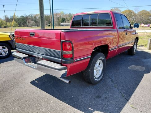 Used 1997 Dodge Ram 1500 Truck SLT image 3