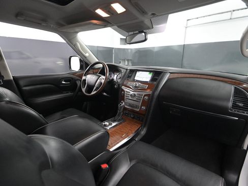 Used 2018 INFINITI QX80 image 40