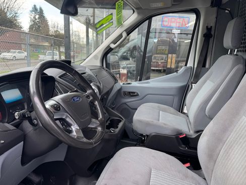 Used 2019 Ford Transit 350 image 8