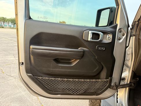 Used 2021 Jeep Gladiator Sport AWD/4WD image 66