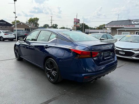 Used 2024 Nissan Altima 2.5 SR FWD image 6