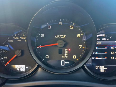 Used 2018 Porsche Macan GTS image 15