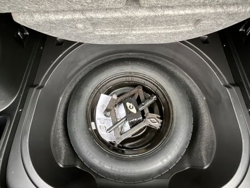 Used 2016 Jeep Cherokee High Altitude image 21