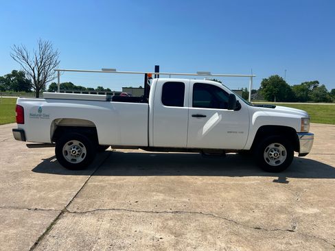 Used 2013 Chevrolet Silverado 2500 RWD image 4