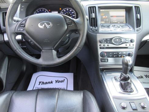 Used 2011 INFINITI G25 image 11