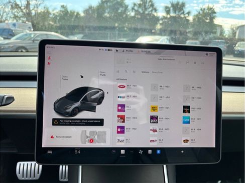 Used 2020 Tesla Model 3 Performance image 22