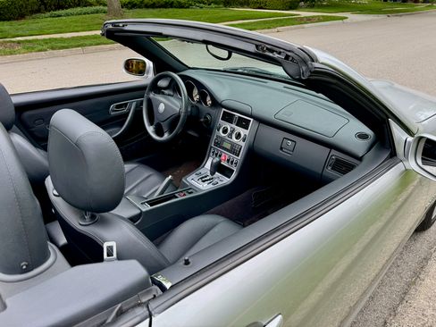 Used 2003 Mercedes-Benz SLK 230 image 22