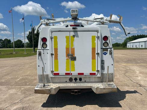 Used 2013 Ford F350 image 6