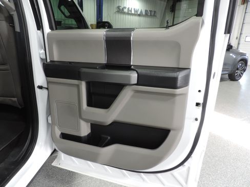 Used 2018 Ford F150 XLT image 29