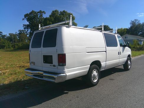 Used 2012 Ford E-250 and Econoline 250 image 5