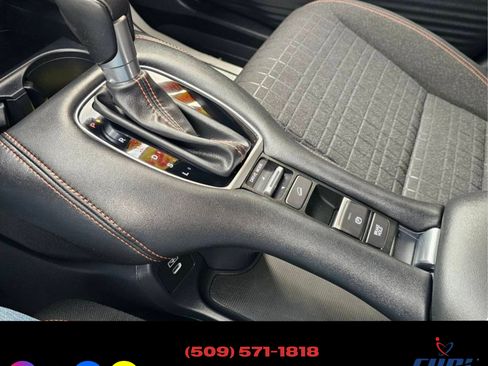 Used 2024 Honda HR-V Sport image 12