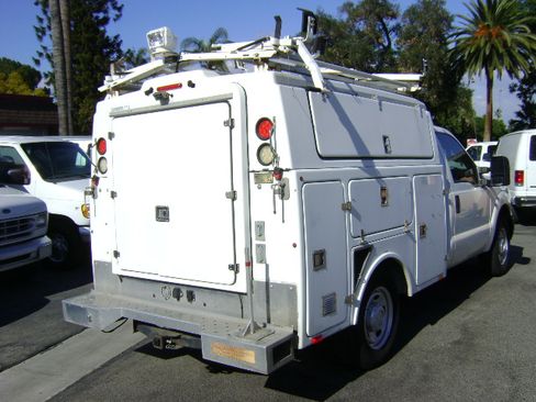 Used 2013 Ford F350 XL image 7