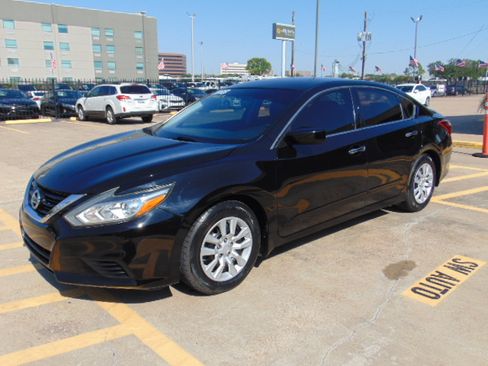 Used 2018 Nissan Altima 2.5 S image 4