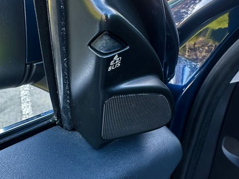 Used 2015 Volvo XC60 T5 Platinum image 24