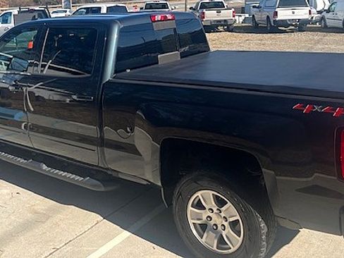 Used 2018 Chevrolet Silverado 1500 LT image 9