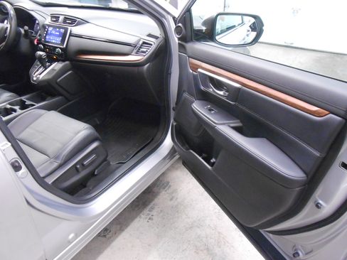 Used 2019 Honda CR-V EX-L image 11