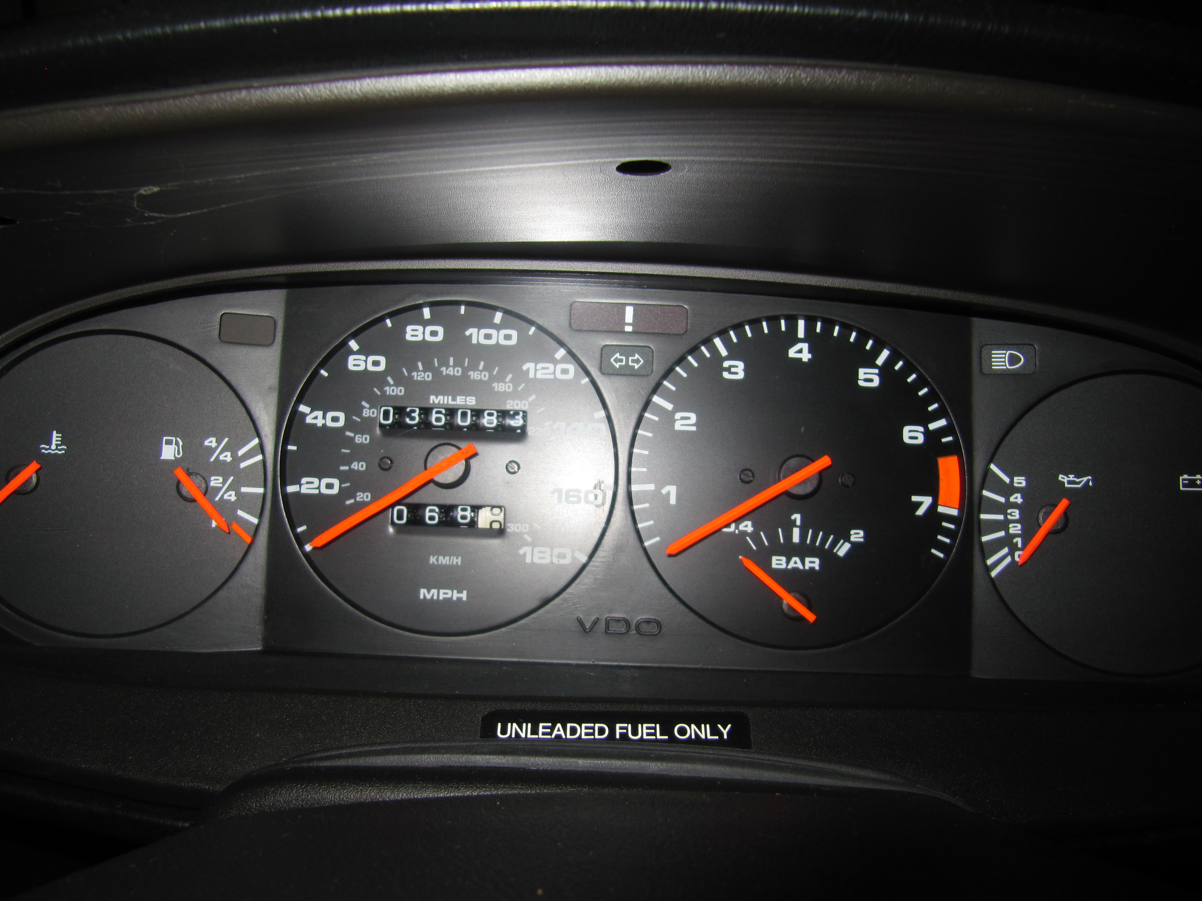 Used 1989 Porsche 944 Turbo Coupe RWD image 12