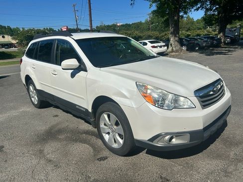 Used 2012 Subaru Outback 2.5i Premium AWD/4WD image 7