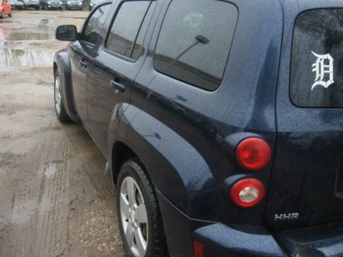 Used 2009 Chevrolet HHR LS image 6