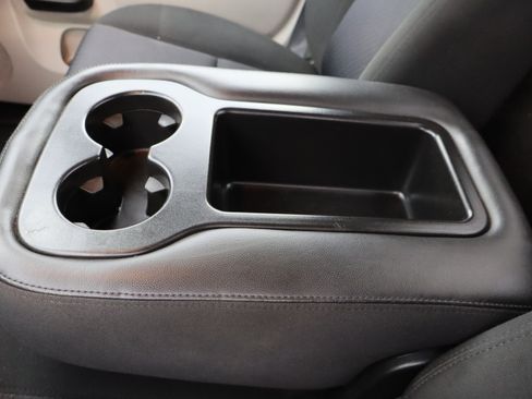 Used 2011 Chevrolet Silverado 1500 Classic W/T image 28