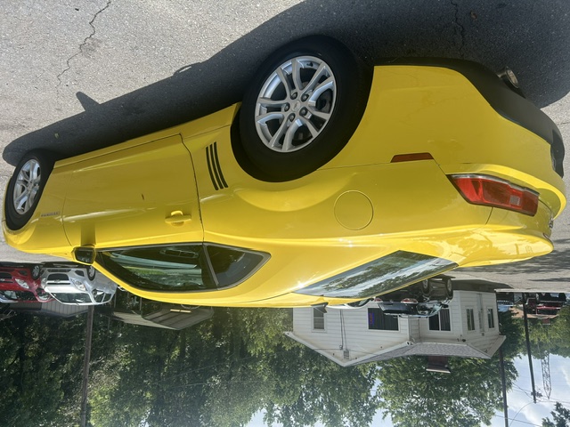 Used 2015 Chevrolet Camaro LS Coupe RWD image 5