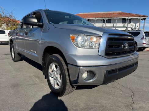 Used 2010 Toyota Tundra image 15