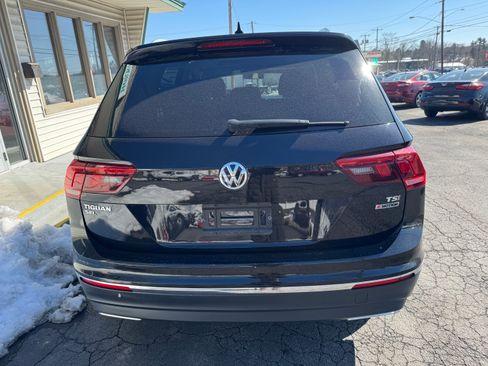 Used 2018 Volkswagen Tiguan SEL image 5