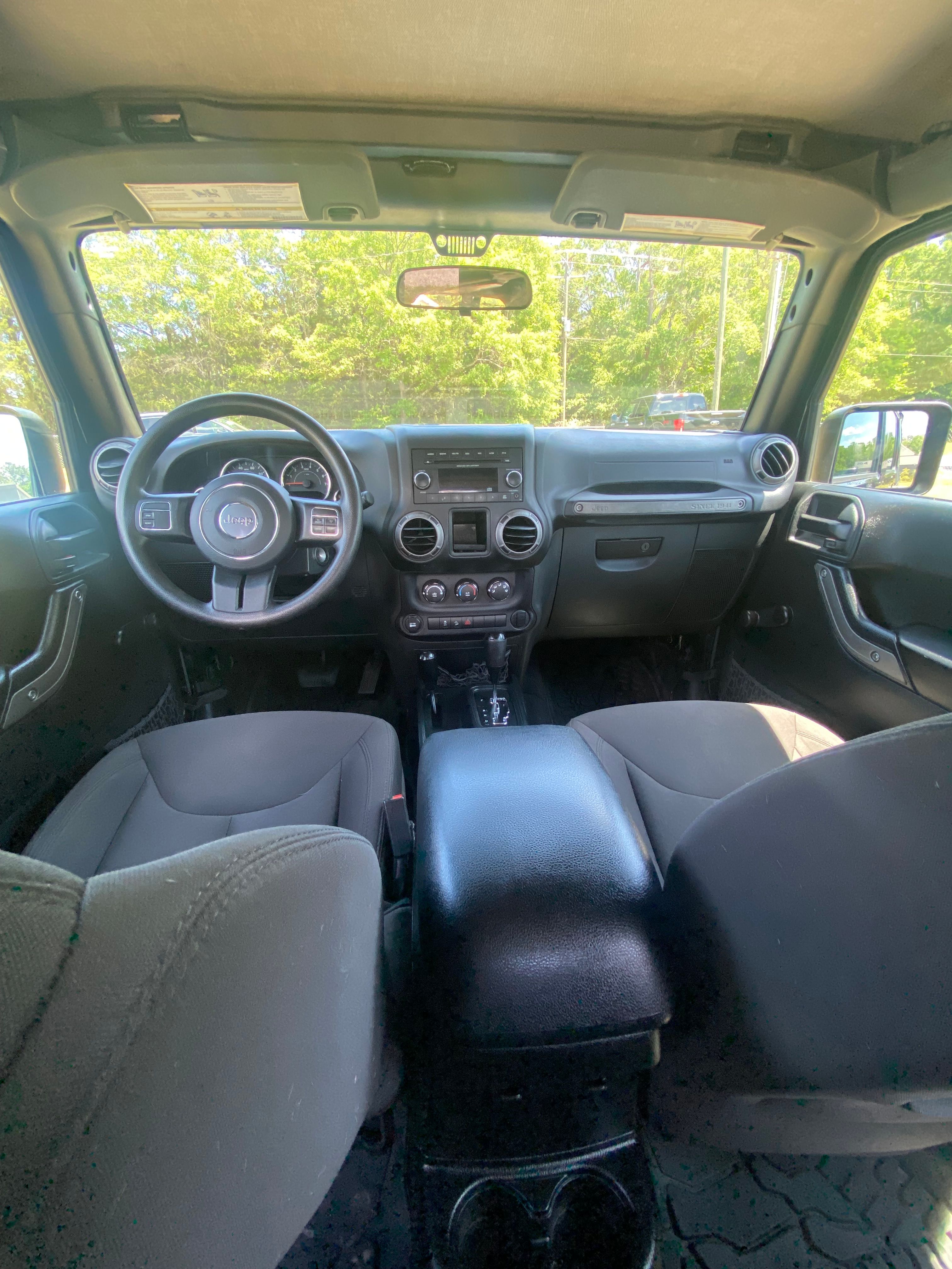 Used 2017 Jeep Wrangler 4WD Unlimited Sport image 5