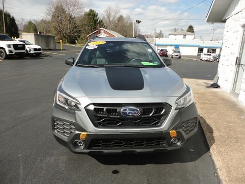 Used 2024 Subaru Outback Wilderness image 7
