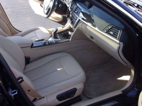 Used 2015 BMW 328i xDrive image 29