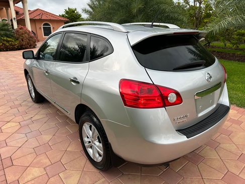 Used 2015 Nissan Rogue SV image 5