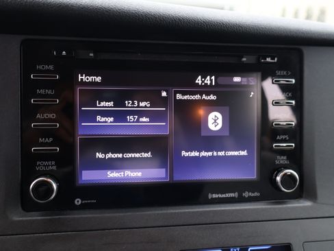 Used 2020 Toyota Sienna LE image 26