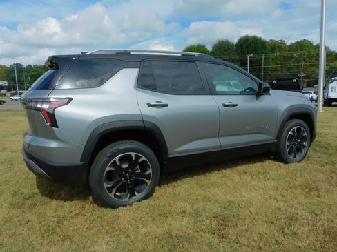 New 2026 Chevrolet Equinox LT image 13