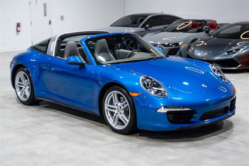 Used 2015 Porsche 911 Targa 4 AWD/4WD image 9